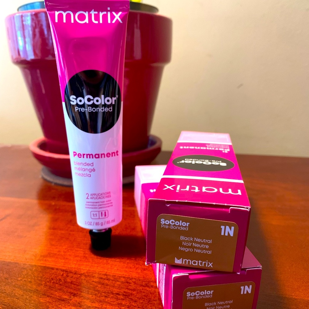 Permanent black hair color, 2 brand new unopened tubes